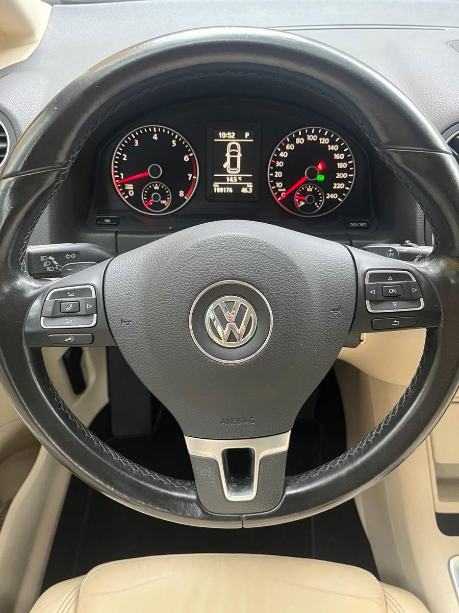Volkswagen Golf Plus 2009 — engine 160 HP (118kW)