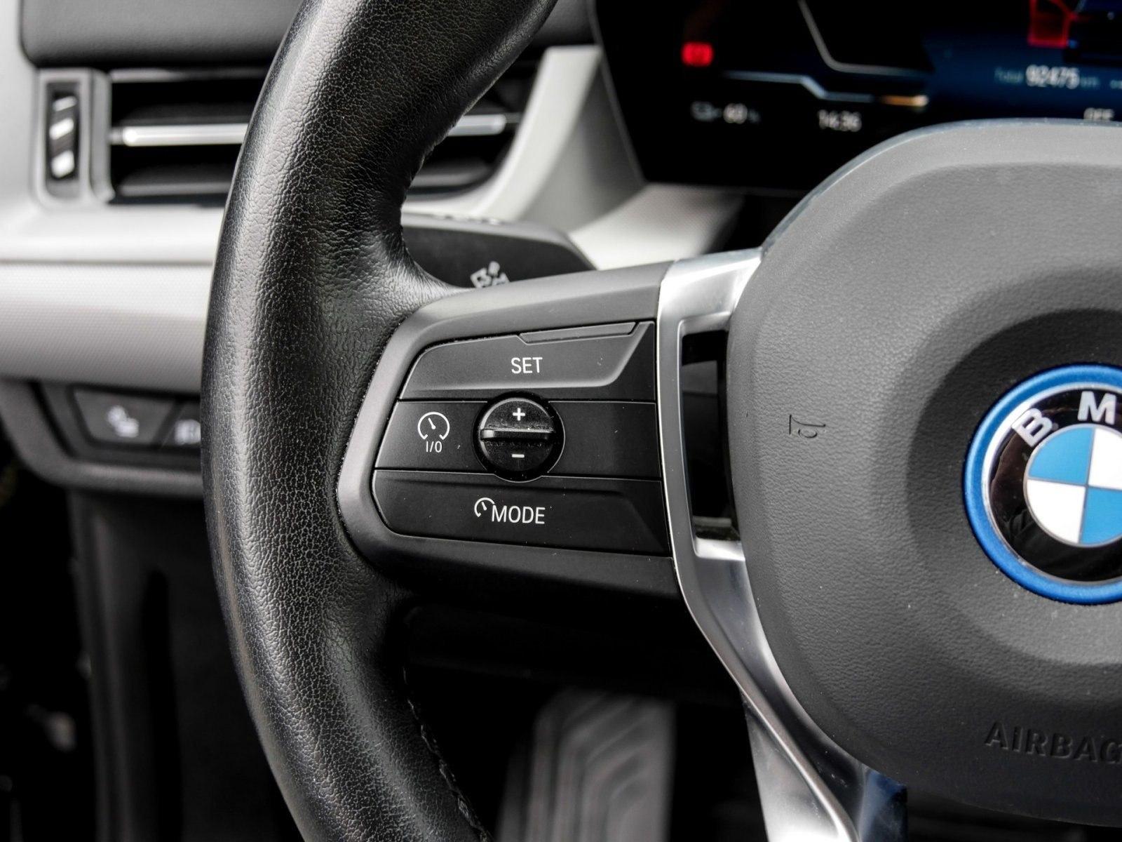 BMW iX1 xDrive30 RFK NAVI LED Sound Syst. PDC V+H, миниатюра 17