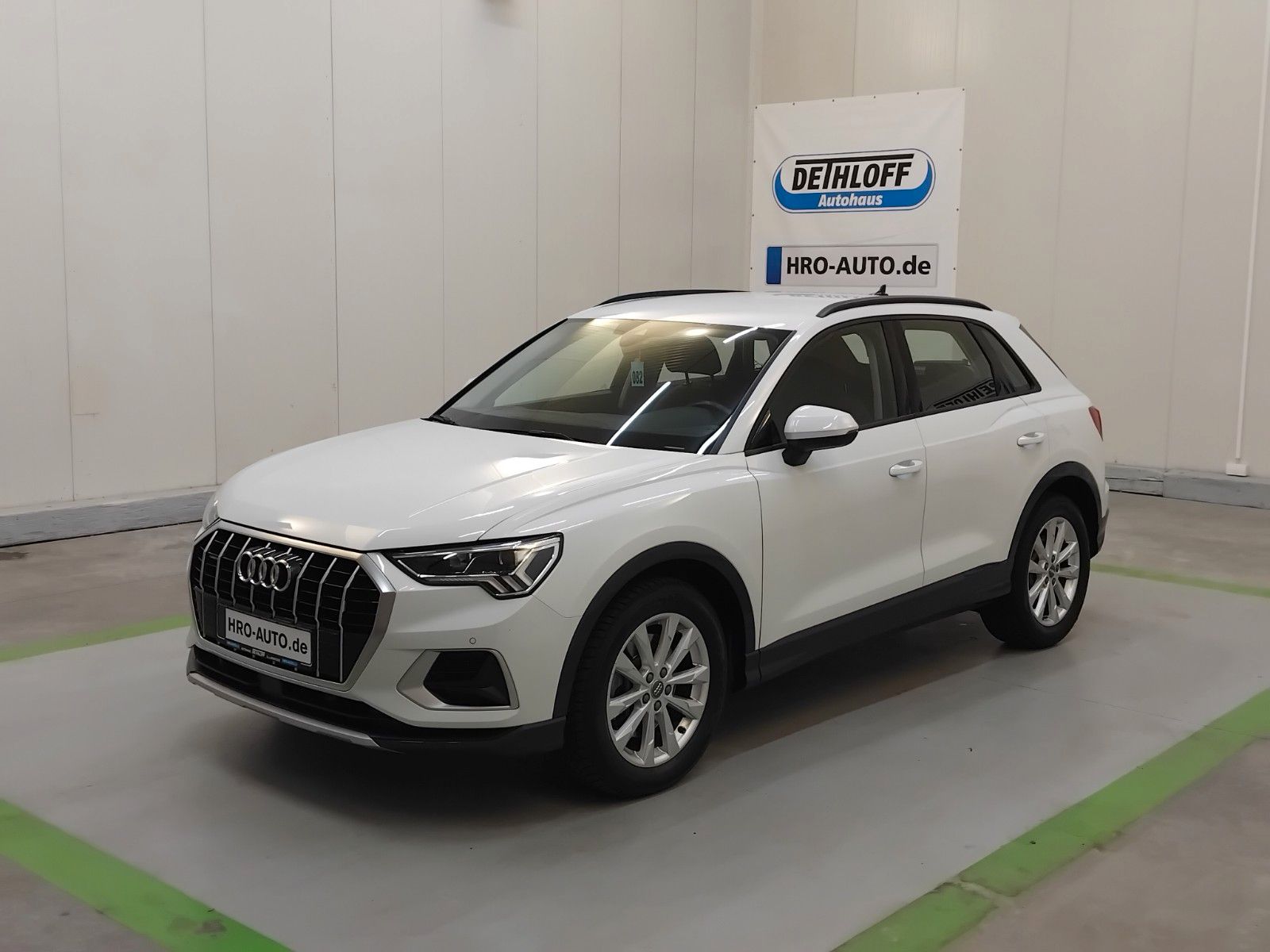 Audi Q3 (06/2026, Benzin)