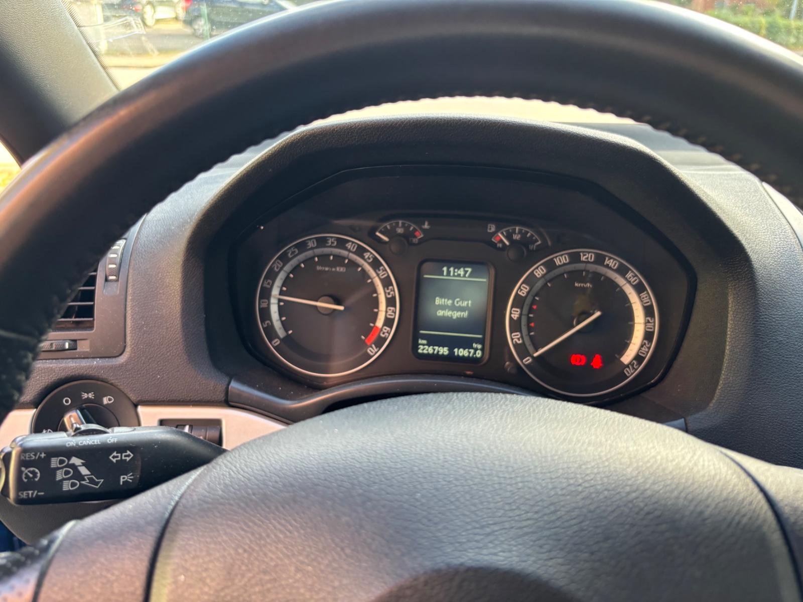 Skoda Octavia 2008 — photo 6