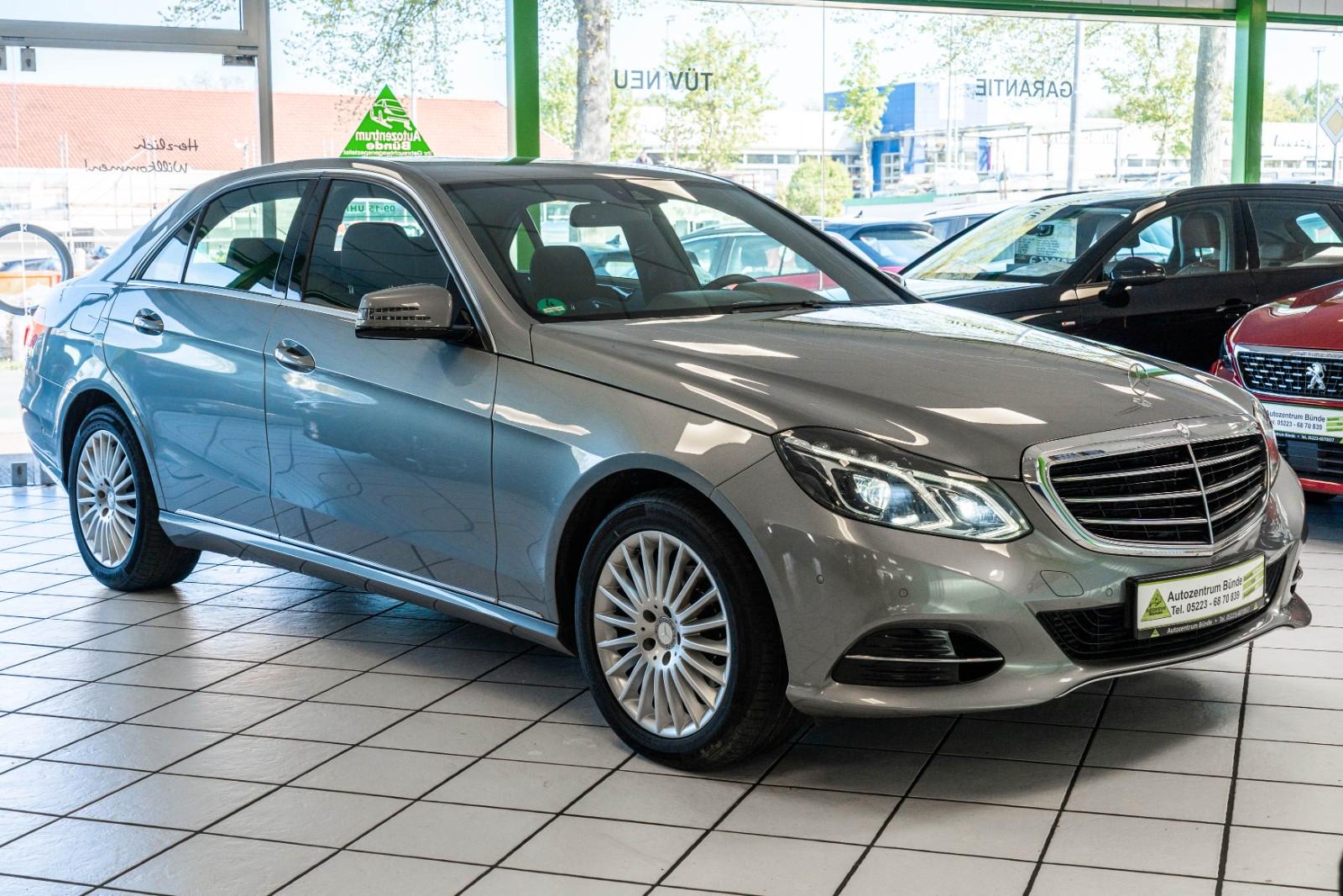 Mercedes-Benz E 200 Limousine Elegance Navi Klima PDC