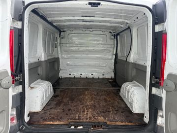Renault Trafic - 10