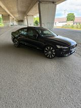 Volvo **S60 B5 AWD Ultimate Dark B/W 20+19Zoll 8-fach - Volvo S60: D2