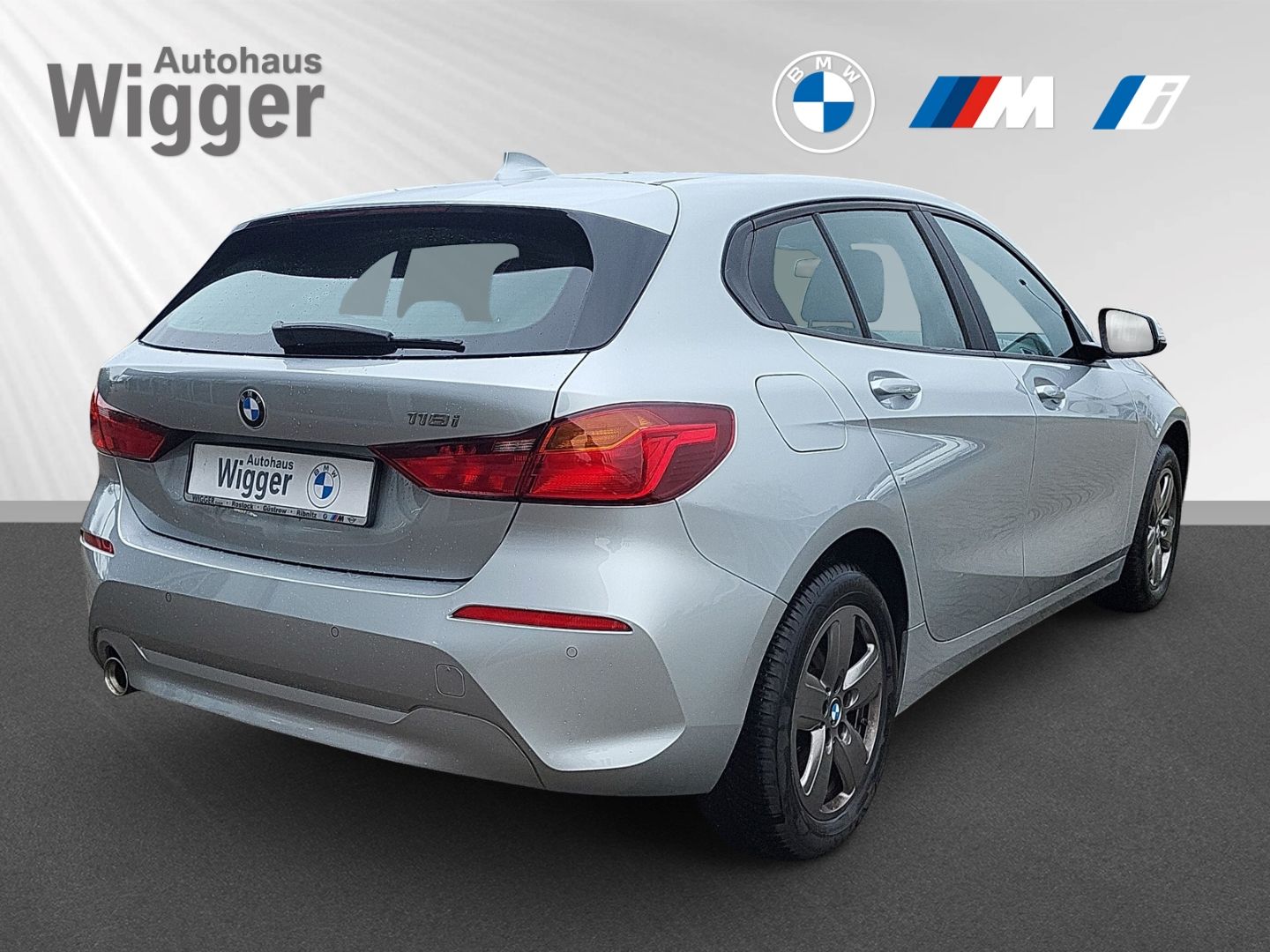 BMW 118 i Automatik PDC/Active Guard Plus/Live Cockp foto 3