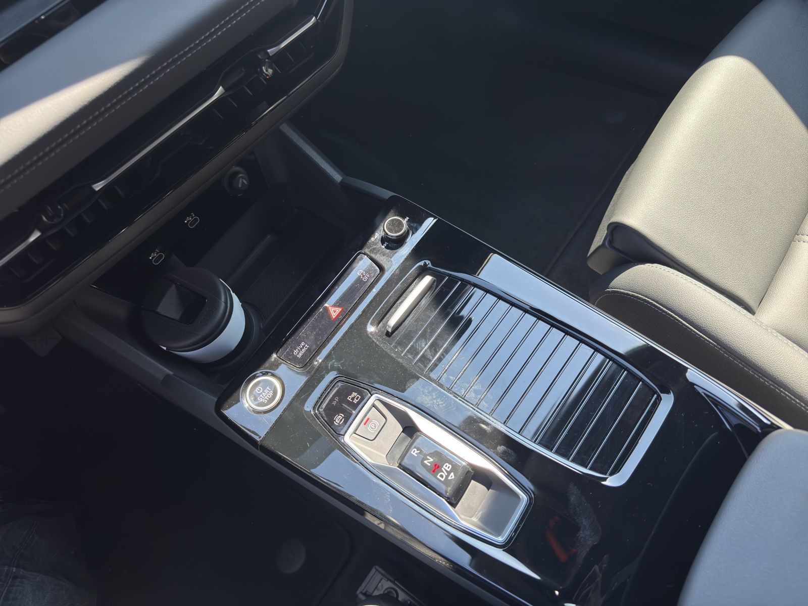 Audi Q6 e-tron - Bild 12