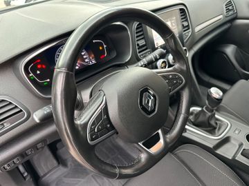 Bild 10 Renault Megane IV Grandtour LED pure vision+Winter Paket