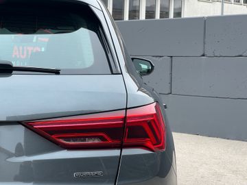 Fahrzeugabbildung Audi Q3 40 TFSI Quattro S-tronic S-line Pano Virtual