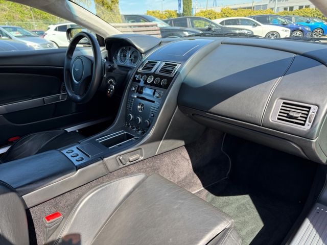 Aston Martin DB9 5.9 V12 Coupe