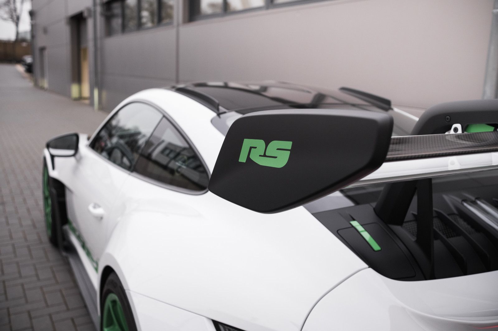 Fahrzeugabbildung Porsche 992/911 GT3 RS-Lift-Weissach-"RS Tribute"-BOSE