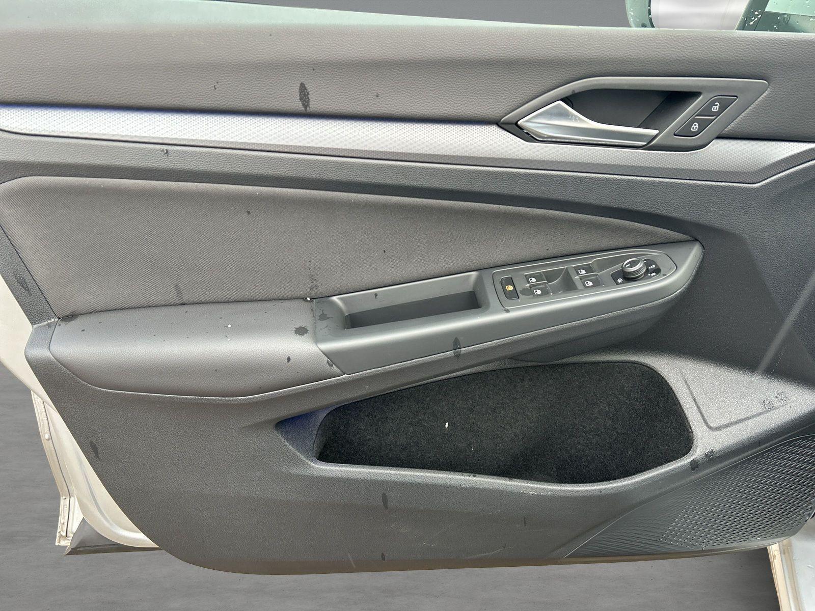Volkswagen Golf VIII Variant 2.0 TDI Active LED+NAVI+ACC, миниатюра 17