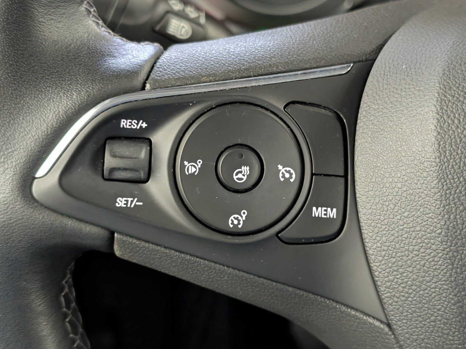 OPEL Crossland X Crossland 1.2 Turbo Elegance LED Navi – Bild 26