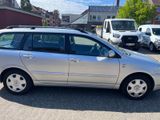 Toyota Corolla Combi 1.4 - - Toyota Corolla aus 2004: Kombi