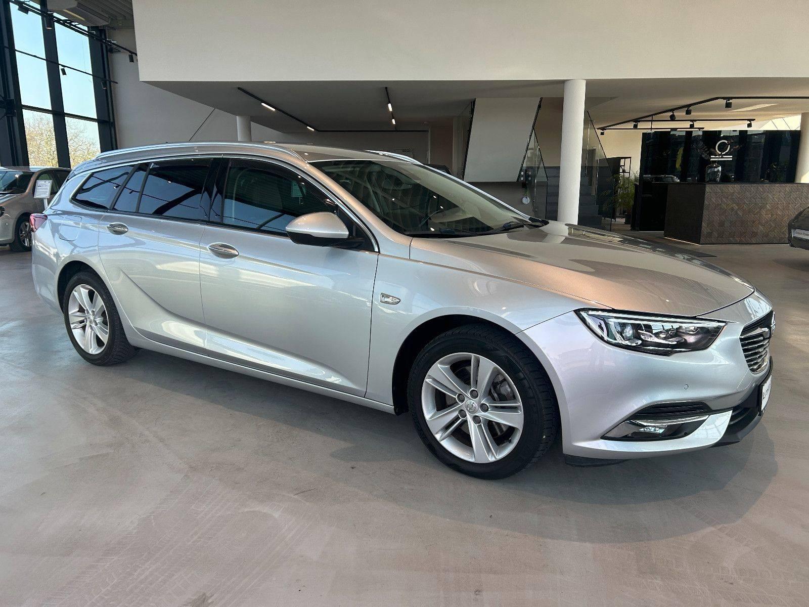 Opel Insignia AUTOMATIK+NAVIGATION+KAMERA+PDC+TEMPOM