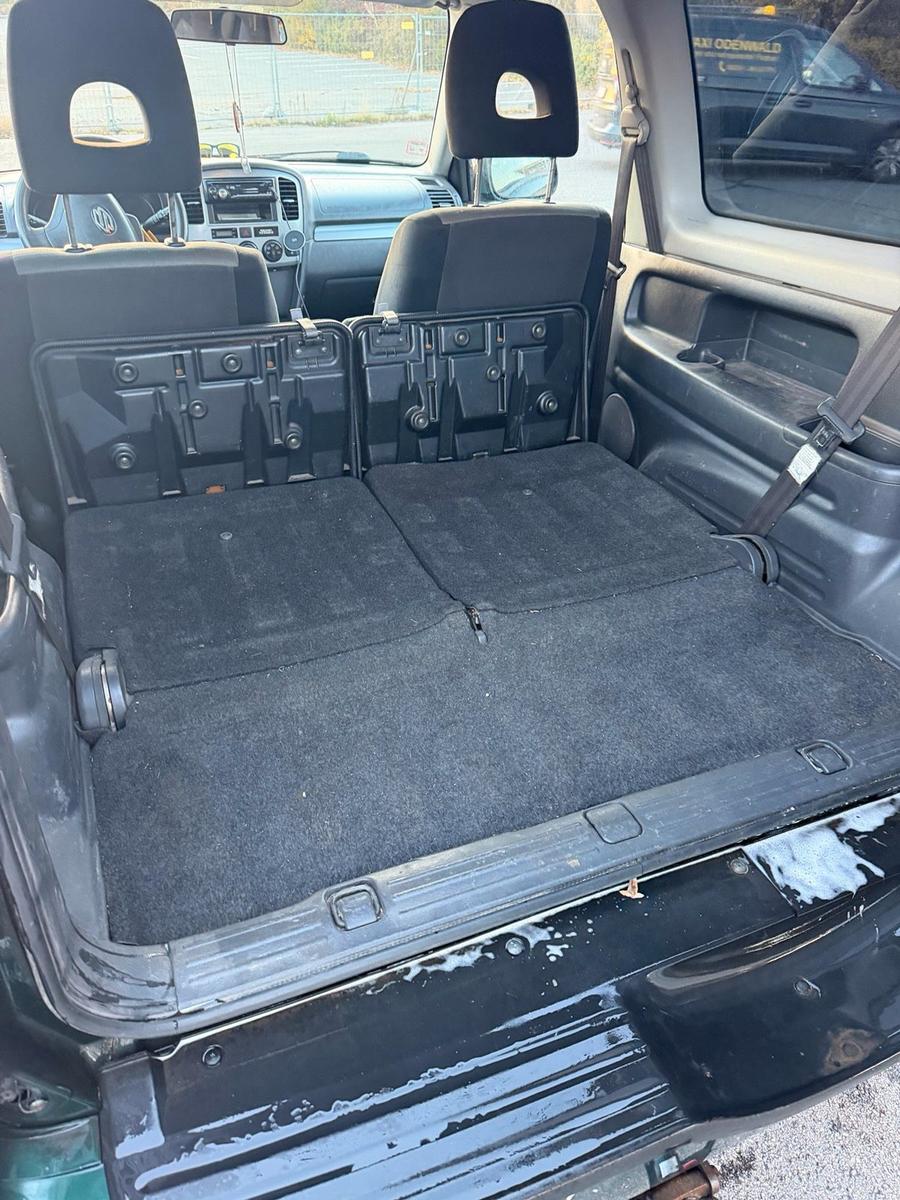 Suzuki Vitara 2005 — вигляд ззаду