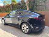 Tesla Model Y LR Dual Motor AWD - Garagenwagen, 8-fach - Tesla in Stuttgart