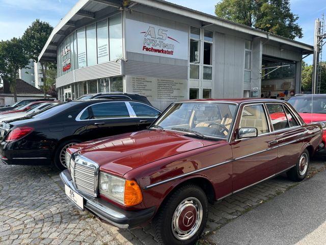 Mercedes-Benz 200 Ben  W123 Limo 4 Gang Schalter Aus 2 Hand