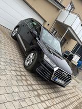 Audi SQ7 4.0 TDI quattro tiptronic - - schwarze Audi SQ7