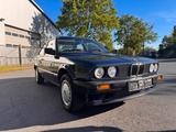 BMW E30 318i aus 1. Hand / Originale 95.900km - BMW 318 aus 1991: 318i