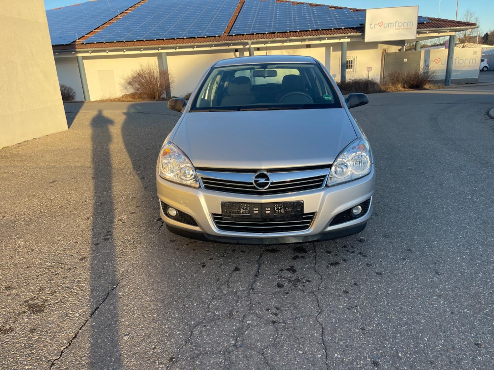 Opel Astra H Lim. Basis Klima 1 Hand 35 TKm tüv neu