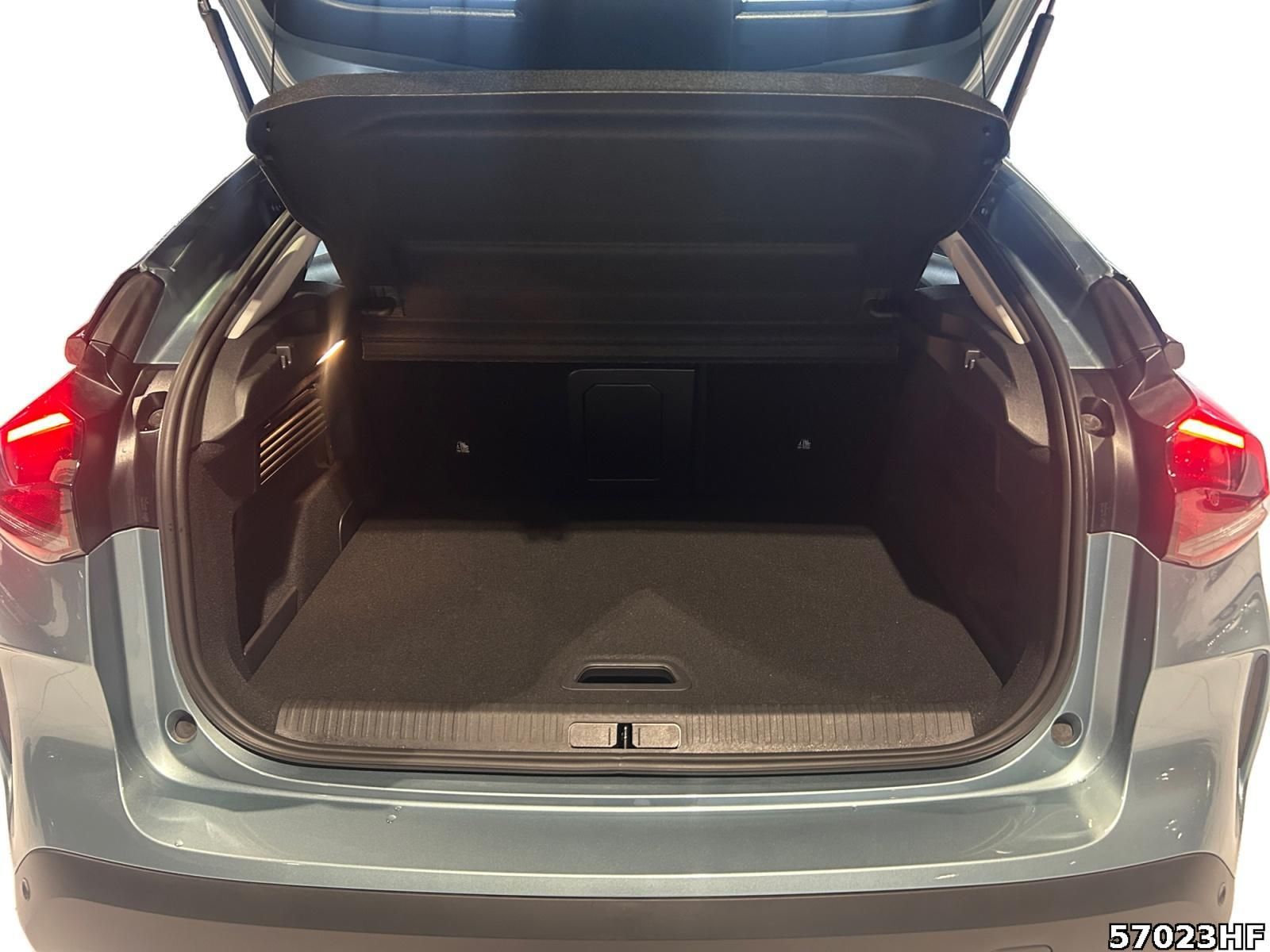 Fahrzeugabbildung Citroën C4 Max +DRIVEASSIST+CARPLAY+SHZ+NAVI+KEYLESS+