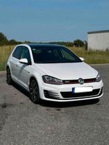 Volkswagen VW Golf 7 GTI 04/2014 - Volkswagen Golf: GTI 20