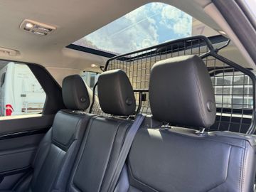 Land-Rover Discovery - 12