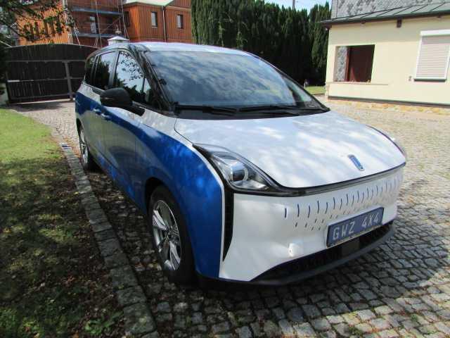 DFSK Forthing 5  Bestune NAT EV E05 Bestune