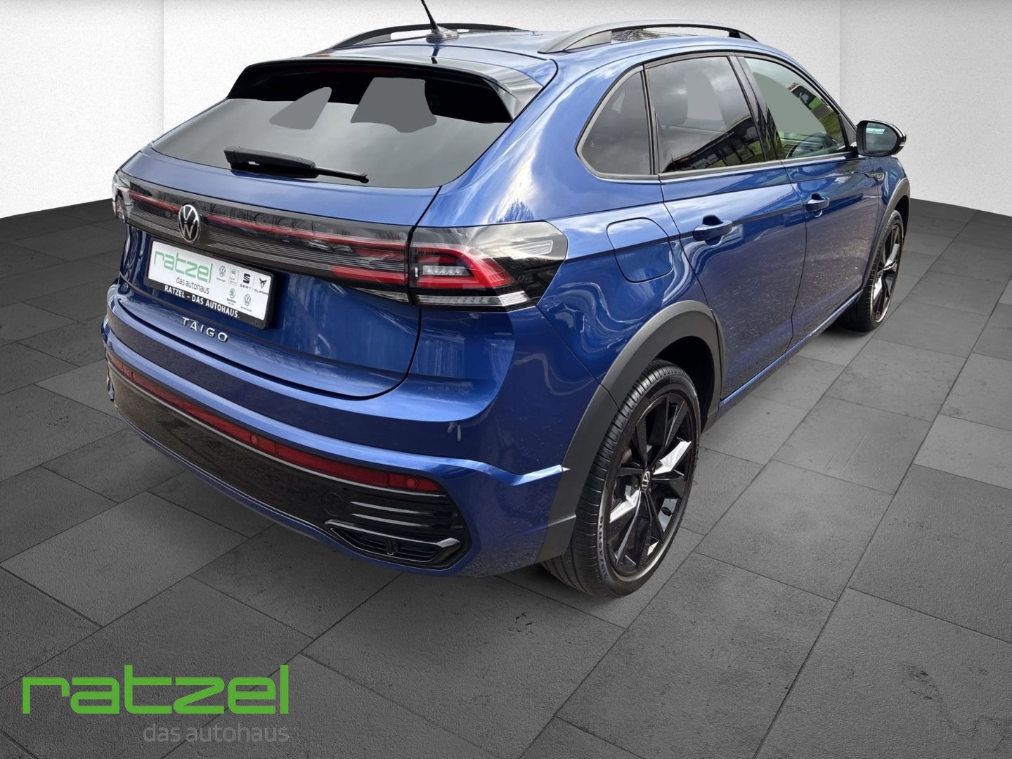 Fahrzeugabbildung Volkswagen Taigo R-Line 1.0 TSI+Kamera+Navi+ Sportpaket