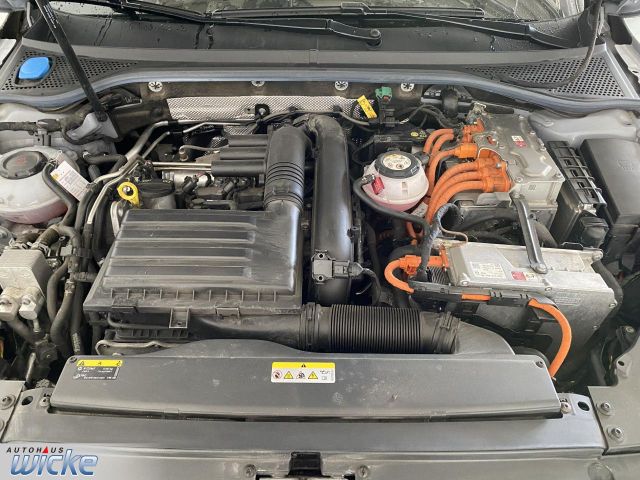 Passat Variant 1.4 TSI DSG Hybrid-Plugin GTE NAV