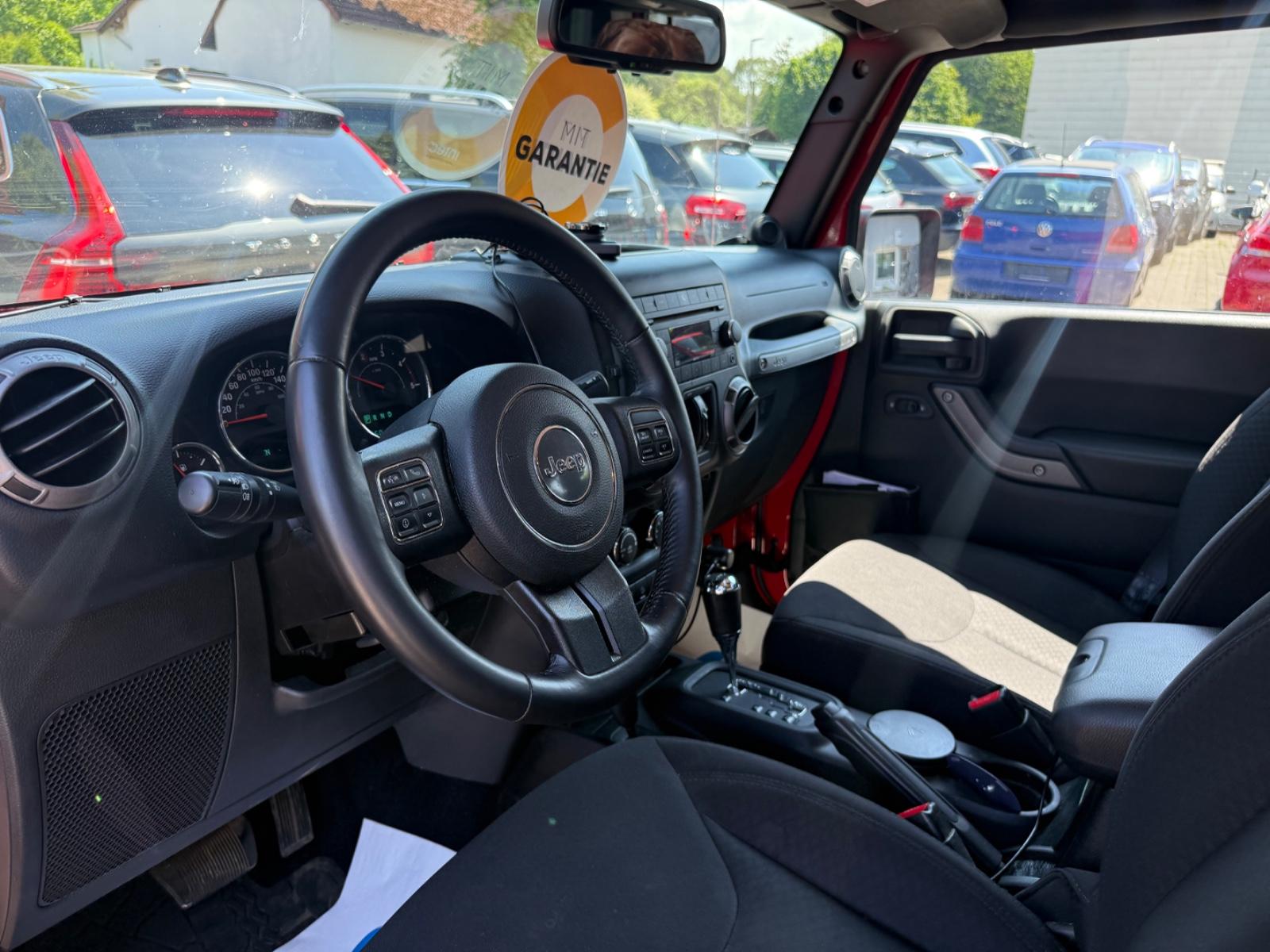 JEEP WRANGLER UNLIMITED / CABRIOLET SPORT 200 ch 4X4 BVA - VOLANT EN CUIR - ORDINATEUR DE BORD EVIC - JANTES ALLIAGE