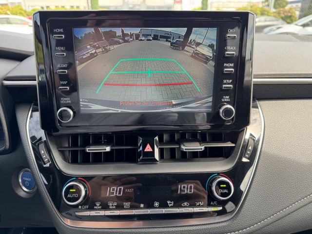 Toyota Corolla  Touring Sports Hybrid Club