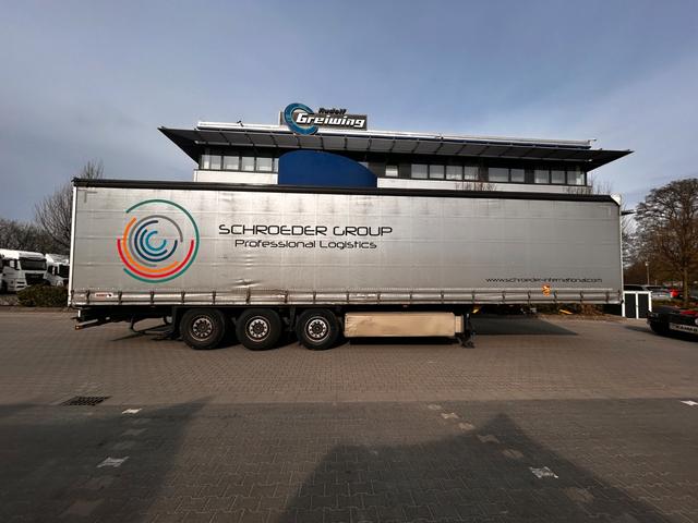 Schmitz Cargobull Curtainsider Standard Coil