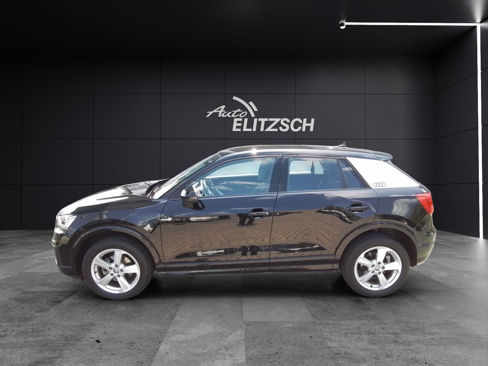 Fahrzeugabbildung Audi Q2 30 TFSI sport LED NAVI SOUND PDC SHZ LM