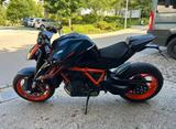 KTM Super Duke 1290 EVO R | 3 Jahre Werksgarantie - KTM BLAU