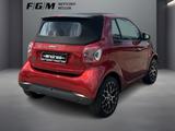 Smart fortwo EQ Cabrio Sitzhz|Exclusive|Kam|LED|Navi - gebrauchte Smart ForTwo aus dem Jahr 2021
