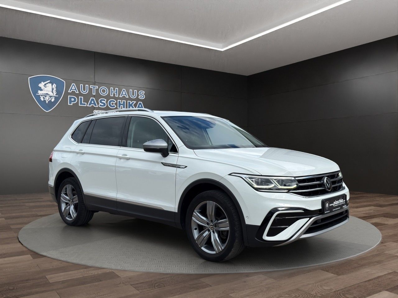 Volkswagen Tiguan Allspace 2.0 TSI DSG 4Motion Elegance AHK foto 3