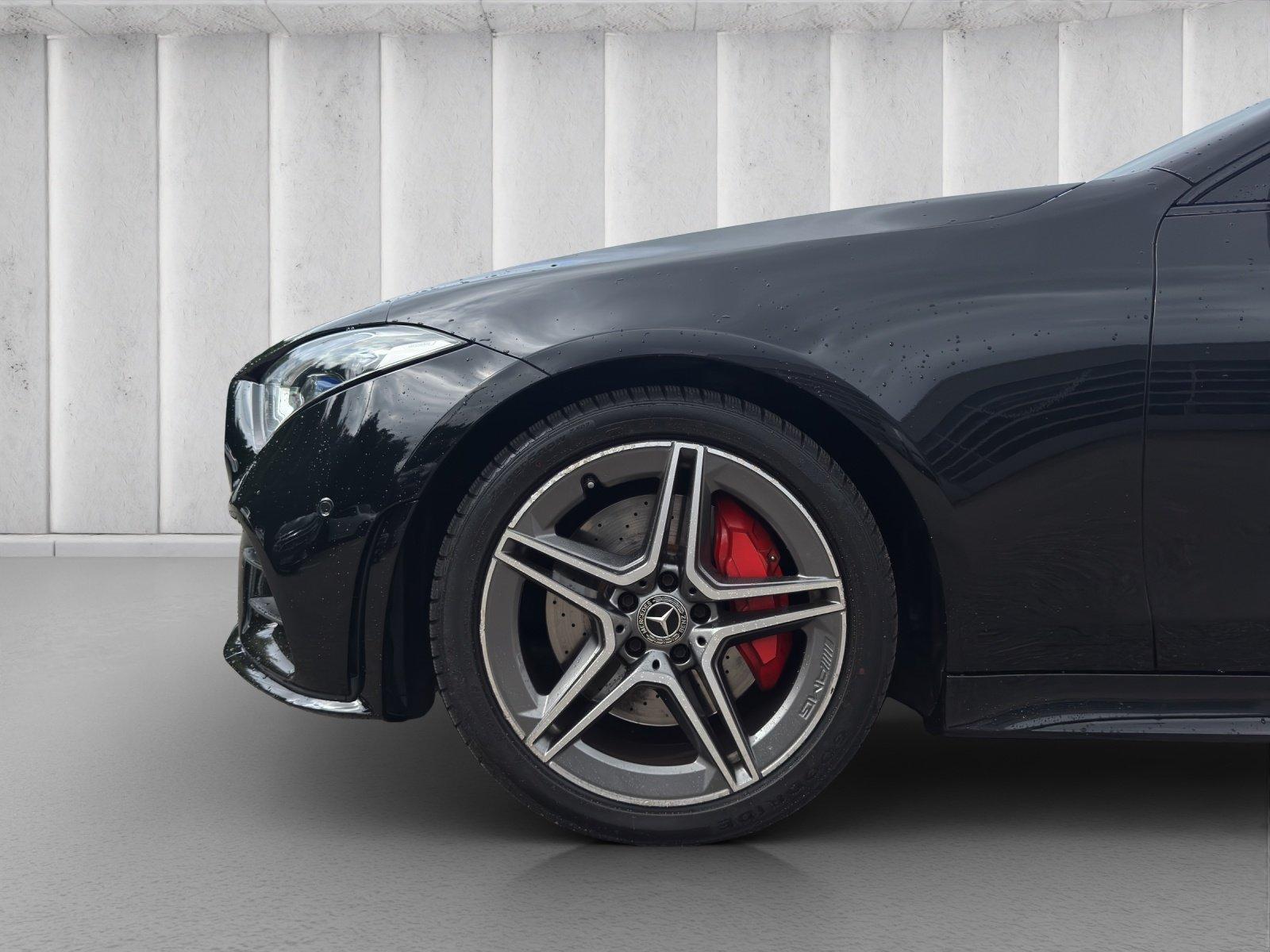 Mercedes-Benz CLS 300 d AMG DISTRONIC 360° Multibeam Schiebeda