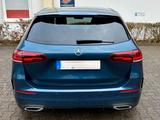 Mercedes-Benz MERCEDES-BENZ B 220 4MATIC, AMG Line - : Van, Mercedes