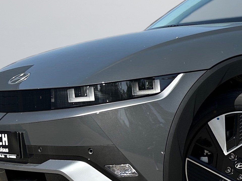 Fahrzeugabbildung Hyundai IONIQ 5 MY25 63 kWh BASIS WÄRMEPUMPE 440KM-RANGE