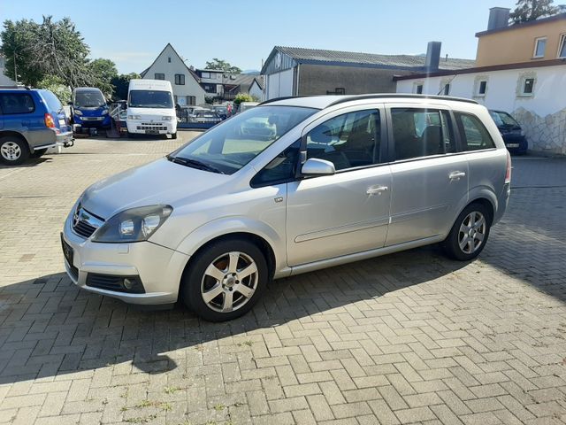 Opel Zafira 1.8 Edition