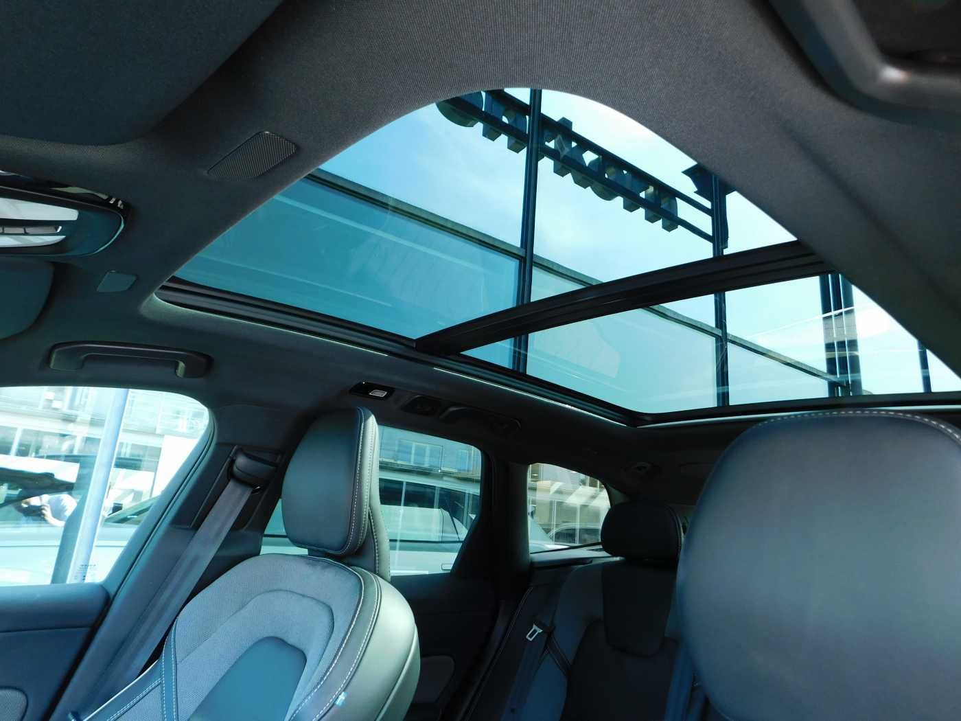 Fahrzeugabbildung Volvo XC60 T6 AWD Plus Black Edition '21'-Zoll, ACC, H