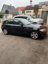 BMW 118i - - BMW 118 aus 2005: 118i