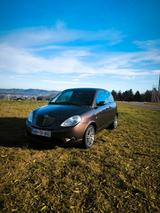 Lancia Ypsilon 1.4 16v Versus  - Lancia Ypsilon: Versus
