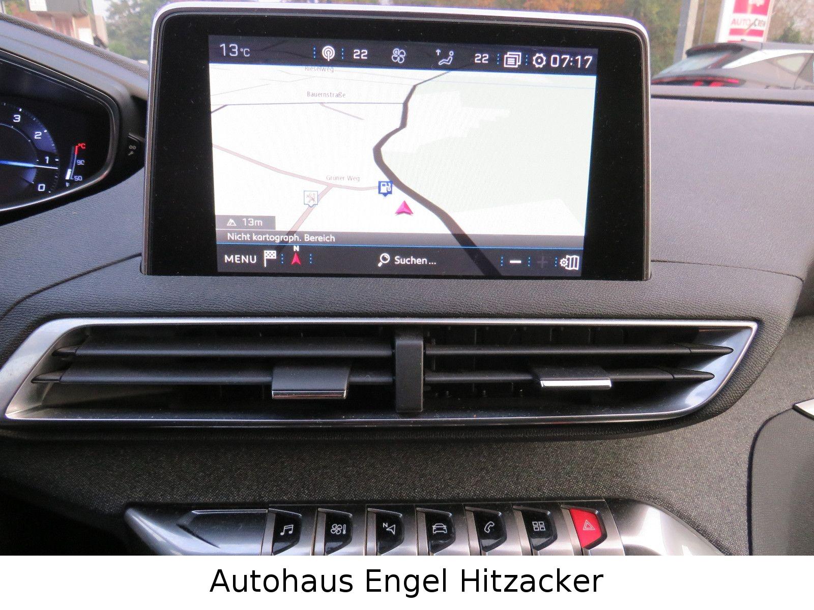 Peugeot 3008 Allure AT-Motor,AHK,LED