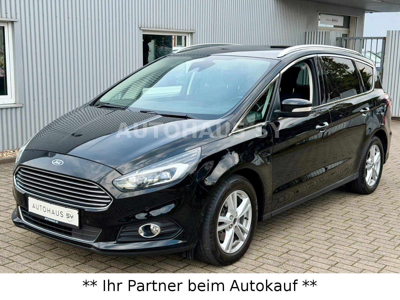 Ford S-MAX Titanium *7.SITZER-NAVI-KAMERA-AHK*