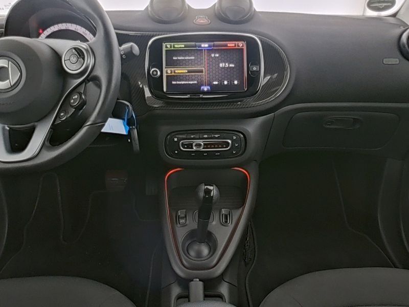 Fahrzeugabbildung Smart Smart Fortwo EQ Passion EXCLUSIVE+22-KWBORDLADE