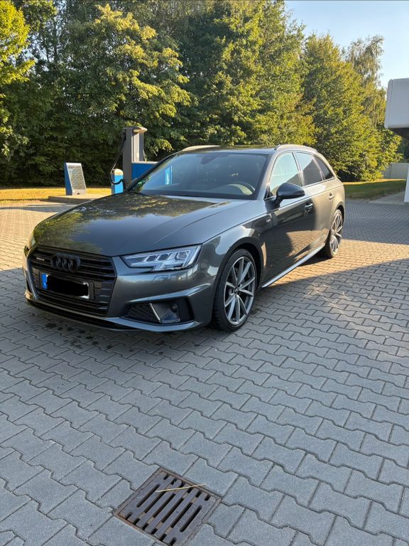 Image of Audi A4