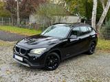BMW X1 18 d sDrive |SCHWARZ|XENON*NAVI*SHZ*TEMP* - BMW X1 in Hamm