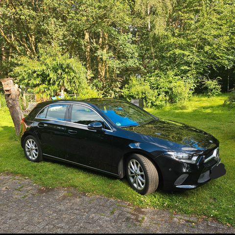 MERCEDES-BENZ A 200 - Progressive