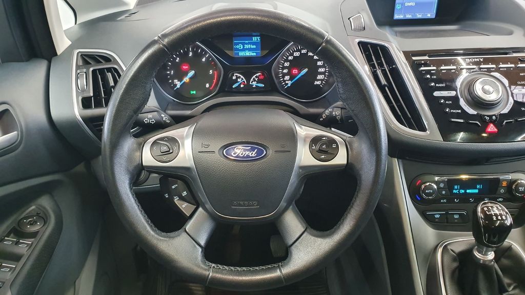 2.0 TDCi Titanium*PANO*SHZ*Tempomat*PDC